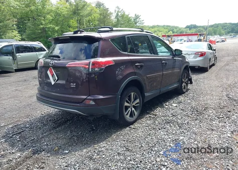 2018 Toyota Rav4 Xle z USA, uszkodzony, nr VIN 2T3RFREV6JW757206